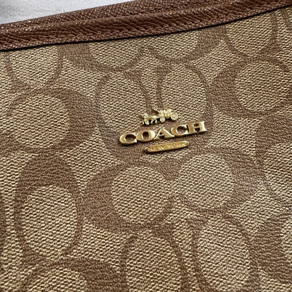 Coach F36658 Signature Reversible PVC City Tote Brown - Picture 4 of 11